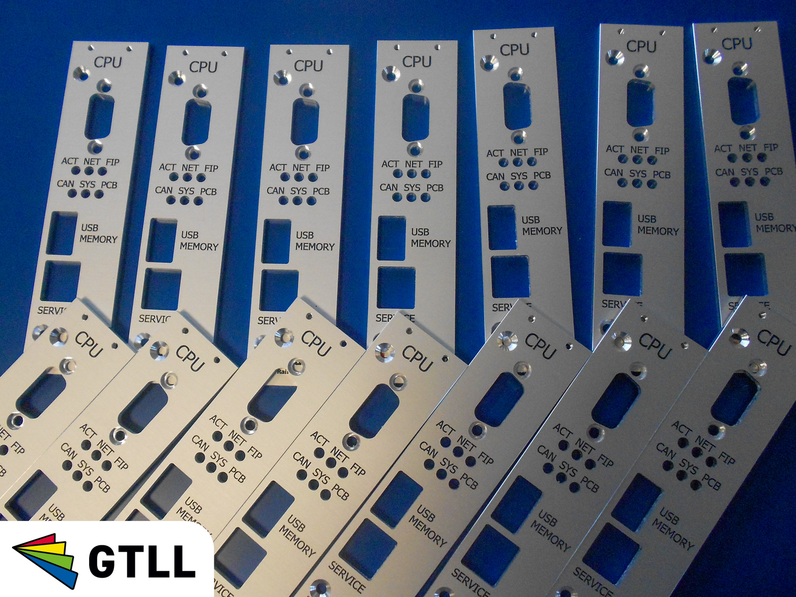 Scroff panelen of een HE paneel graveren en verspanen