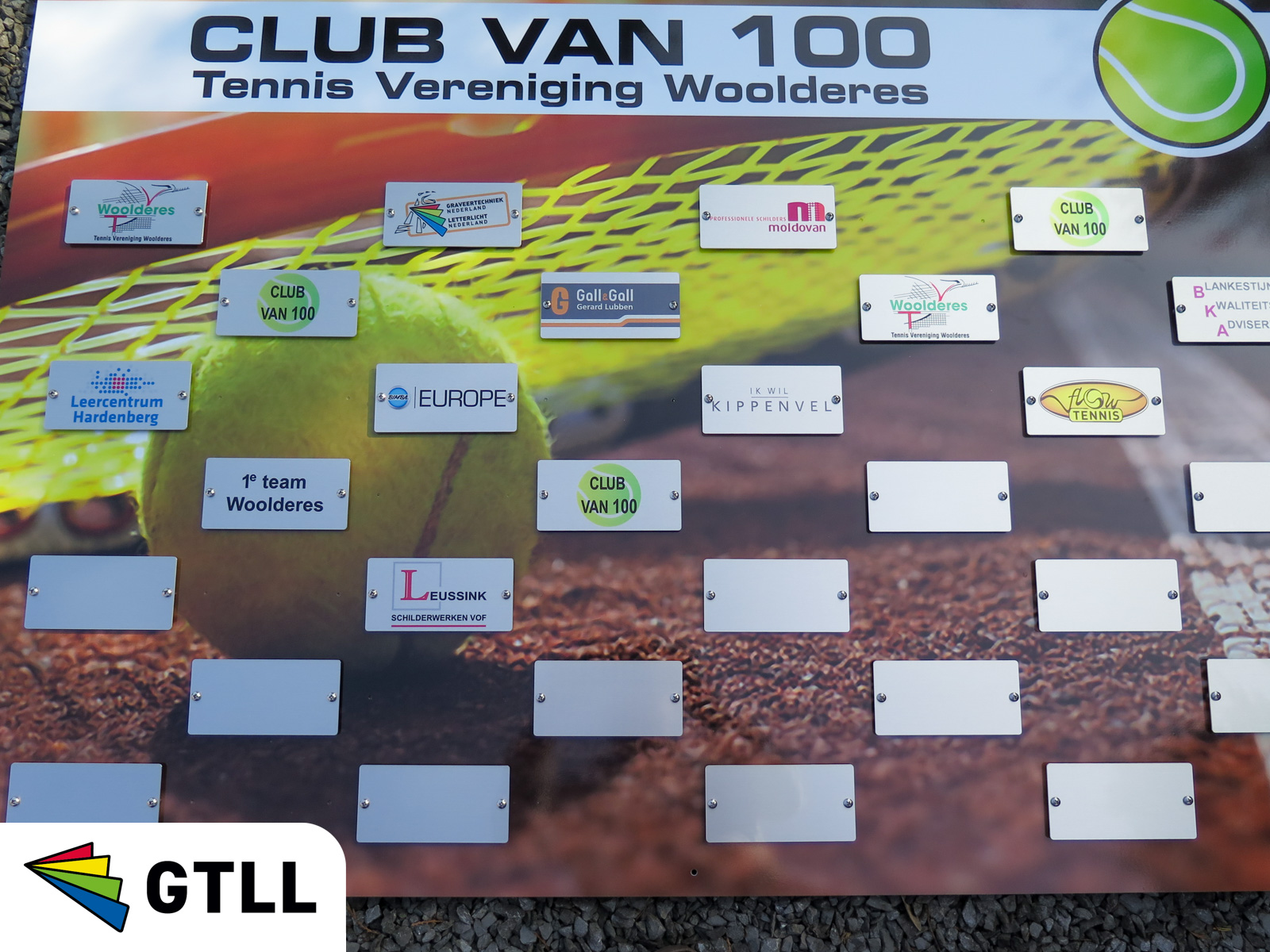 Sponsorbord club van 100