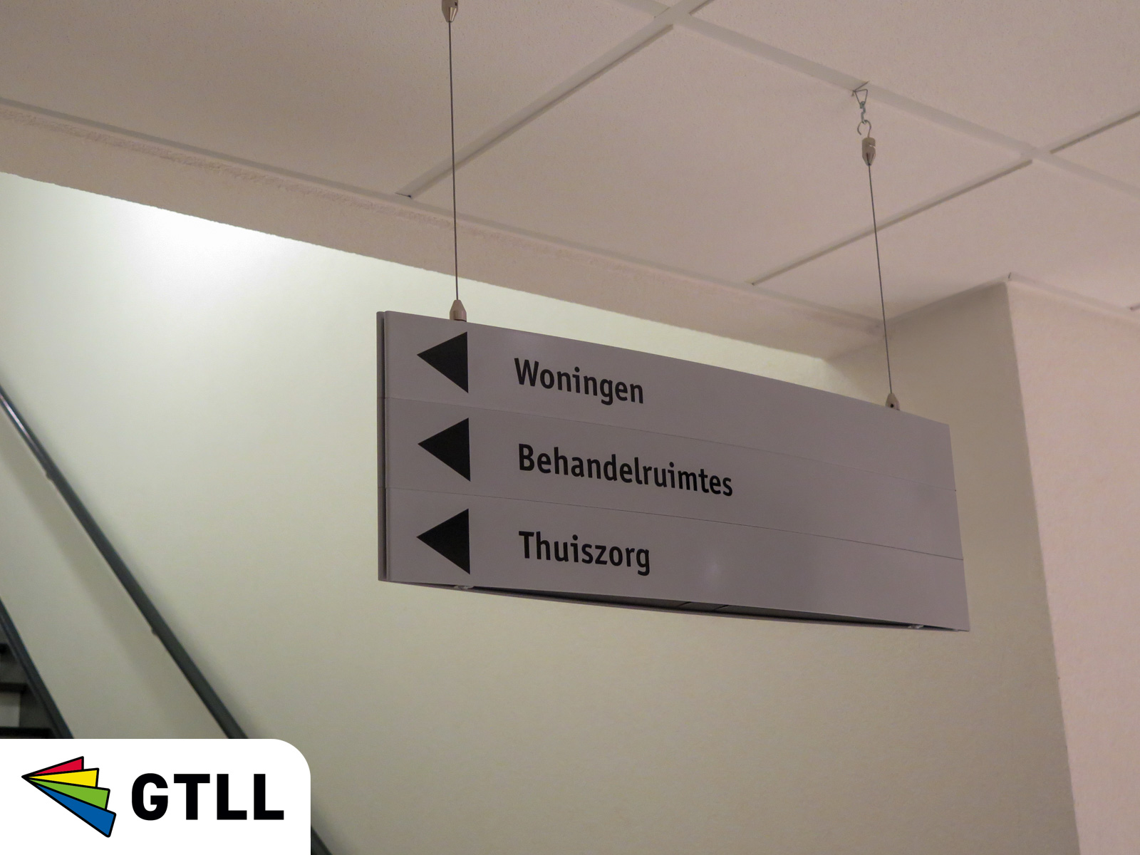 Richtings borden gebogen