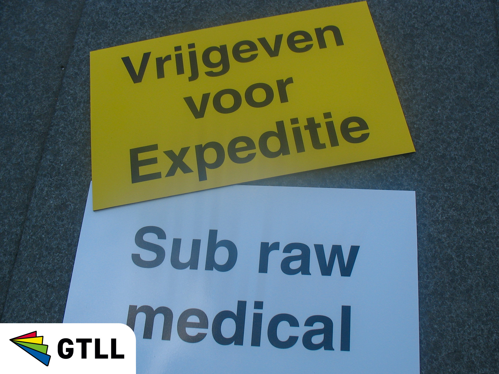 naamborden voor zorginstellingen