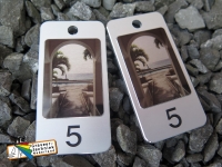 Artnr SL3875 exclusive hotel sleutelhangers 38x75x3mm alu, deel verhoogd