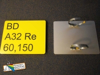 borden 500x400mm in de berm langs de autobaan met bevestiging achterkant