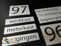 Deurplaatjes bijvoorbeeld meterkast, werkkast of huisnummer